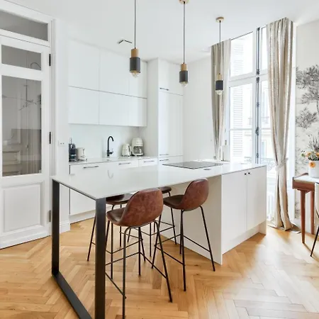 Guestready - Sunny Retreat With Tower Views Apartment Bordeaux